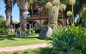 Villa Del Papiro Charme Apartments