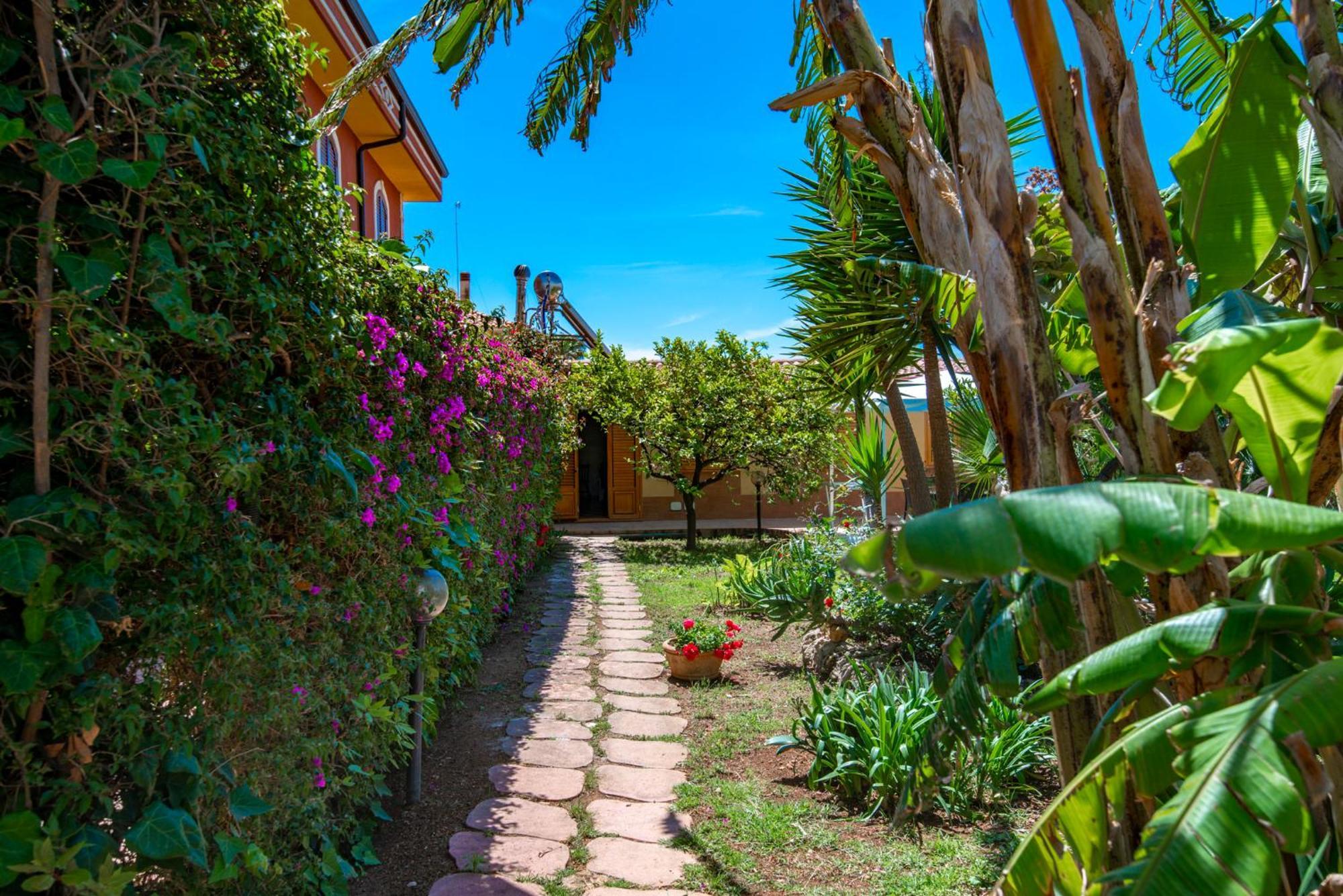 Villa Del Papiro Charme Apartments Avola Extérieur photo