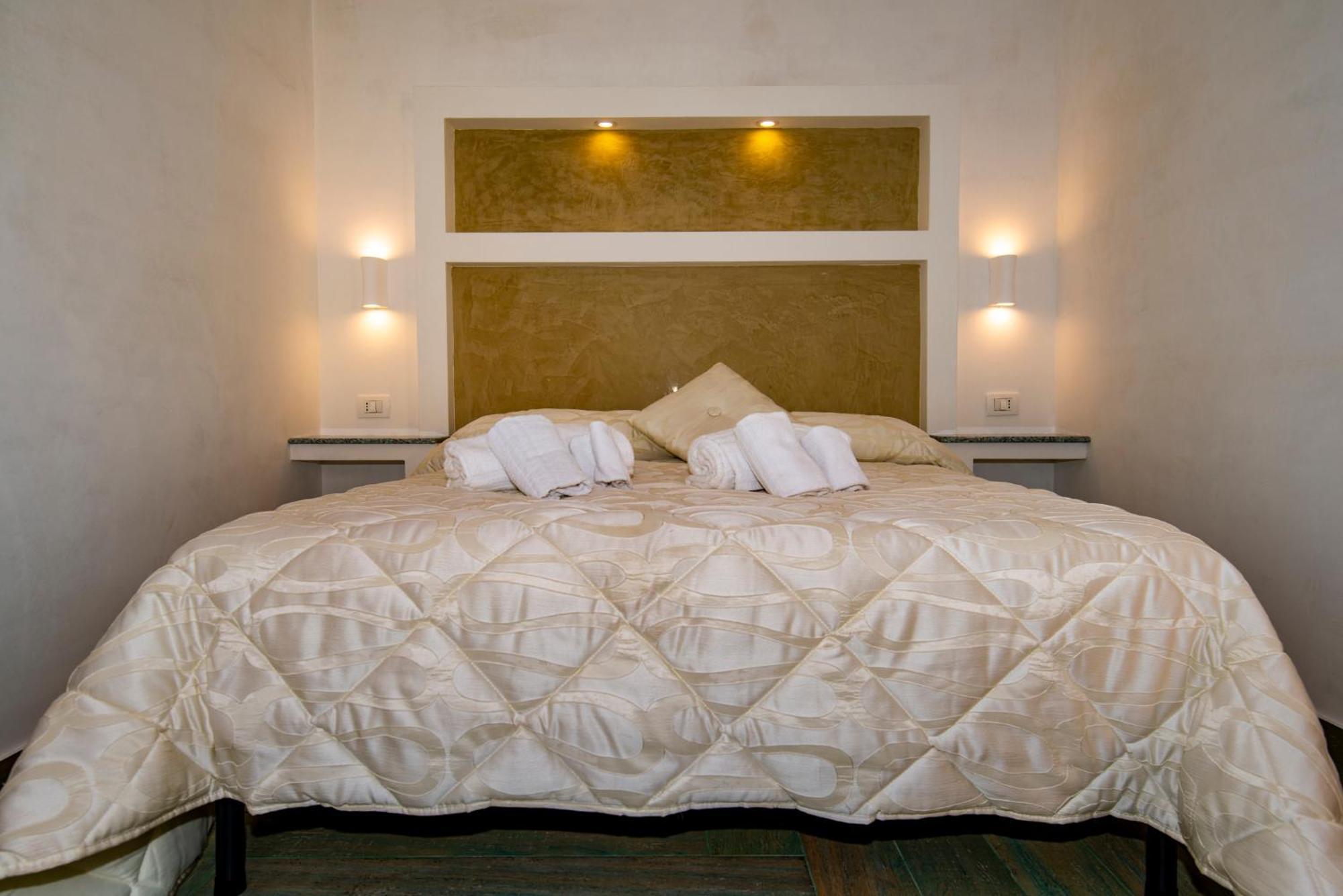 Villa Del Papiro Charme Apartments Avola Extérieur photo